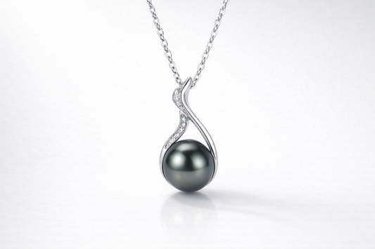 Midnight Pearl Pendant in White Gold Finish