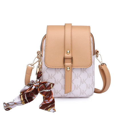 La Petite Porte — Crossbody Bag