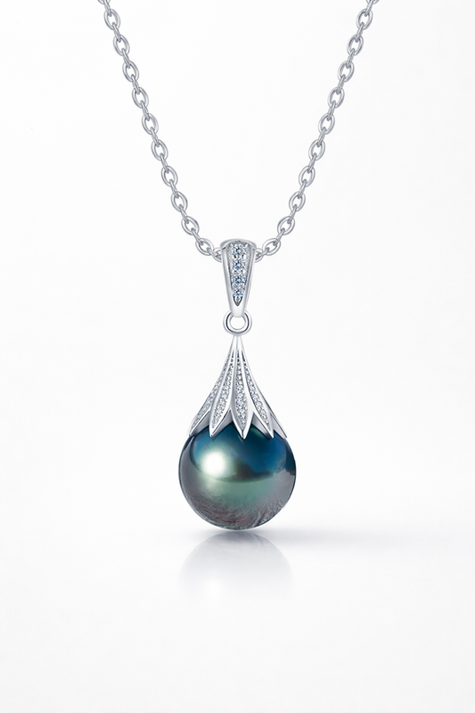 Ocean Noir – Tahitian Black Pearl in 925 Sterling Silver Pendant
